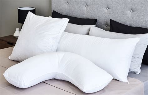 The Best Types Of Pillows For Your Sleep Style