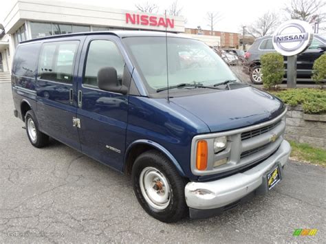 2001 Indigo Blue Metallic Chevrolet Express 1500 Passenger Van