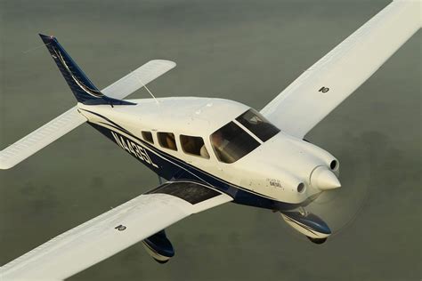 4 Seater Private Plane Archer Dx Piper Aircraft Inc Single