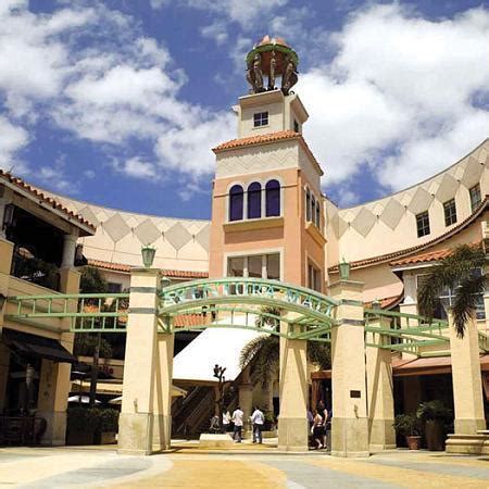 The cheapest way to get from miami beach to aventura mall costs only $2, and the quickest way takes just 26 mins. Aventura Mall - Aventura | store / shop, shopping mall
