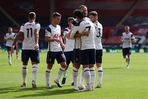 Premier league match tottenham vs so'ton 21.04.2021. Southampton-Tottenham 2-5: Spurs travolgenti nel segno di ...