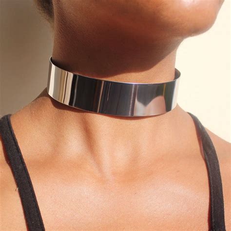 Chic And Modern 👯‍♀️👯‍♂️ The Perfect Unisex Choker In Stainless Steel
