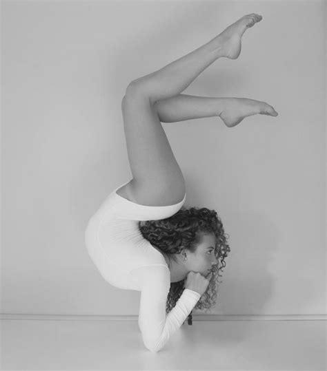 Happy Saturday🌹 What Are You Doing Tonight Gymnastics Poses Sofie Dossi Gymnastics Photography