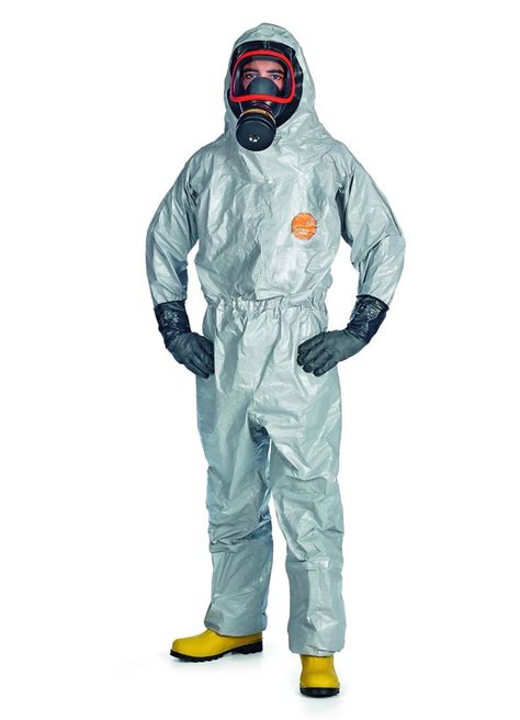 Chemical Protection Coveralls For The Oil And Gas Industry