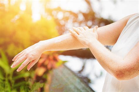 Though it may seem odd, timing when you wash and moisturize your tattoo can be very important. Best suncreen SPF for winter - Why you should apply ...