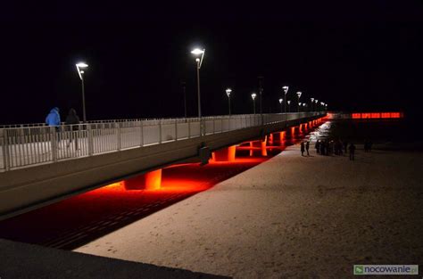 Mieszkania kołobrzeg , domy kołobrzeg , działki kołobrzeg , biura i lokale kołobrzeg , garaże i parkingi kołobrzeg , kwatery pracownicze kołobrzeg , noclegi kołobrzeg, stancje i pokoje kołobrzeg. Molo w Kołobrzegu - fotogaleria