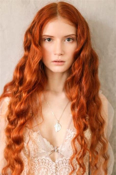 The copper hair color has been a showstopper for ages. 26 Bold And Chic Copper Hair Ideas - Styleoholic
