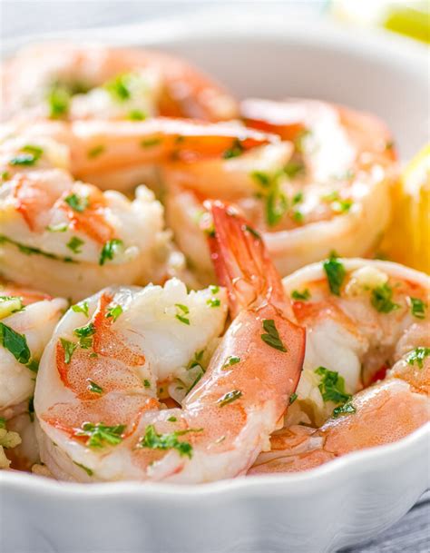 Garlic Butter Shrimp Scampi Recipe The Wicked Noodle