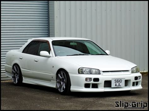 Here are the skyline desktop backgrounds for page 2. For Sale - Nissan Skyline R34 More Door RB25DET Manual ...