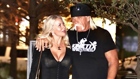 Hulk Hogans Wife All About His Fiancé And First Two Marriages