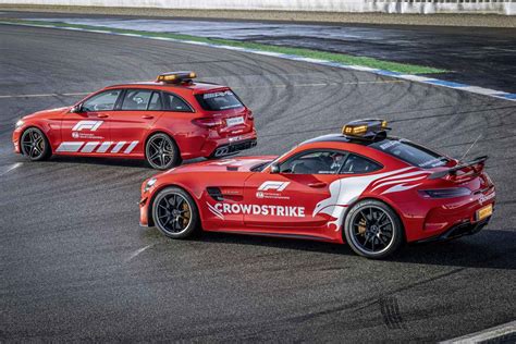 Mercedes Amg Official Safety Car Mit Neuer Lackierung In Kräftigem Rot