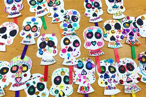 Día De Los Muertos Day Of The Dead Sugar Skull Craft Ideas Ooly