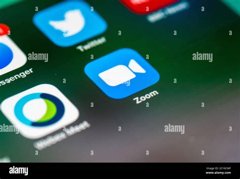 Zoom App On Ipad Stock Photo Alamy