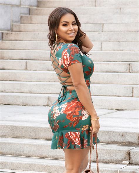 Dolly Castro Chavez Bio Age Height Fitness Models Biography