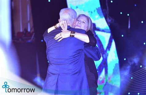 Barbra Streisand Sings At Shimon Peres 90th Birthday Celebration