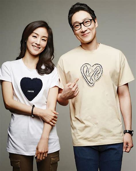 영화처럼 아내에게 첫 눈에 반한 이휘재! 이휘재♥문정원, 달달한 커플 화보…'서로 닮았어' - 이예지 ...