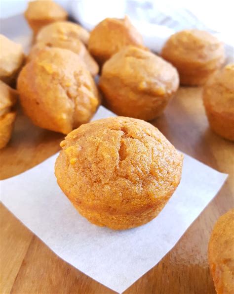 Mini Pumpkin Muffins Beat Bake Eat