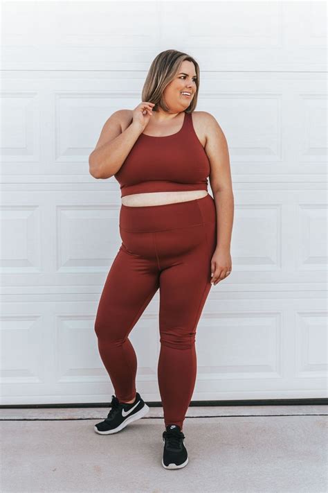 Curvy Girls Guide To Activewear Plus Size Workout Wear Athleisure Outfits Curvy Fitness