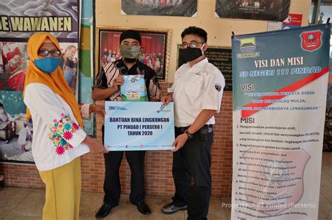 Bantuan persekolahan program baucar buku 1malaysia memperkukuh rantaian bekalan makanan pembangunan dan kebajikan nelayan program bajet 2015. PT. Pindad (Persero) - Pindad Salurkan Bantuan Sarana ...