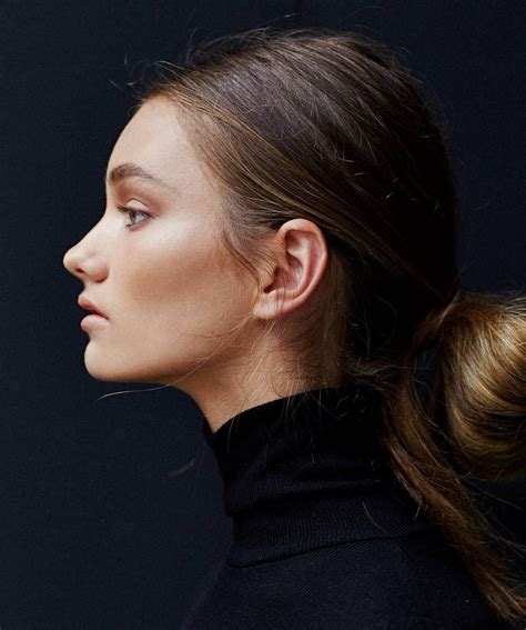 Female Side Profile Reference - bmp-floppy