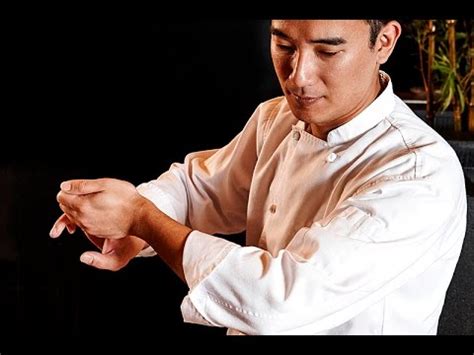 無論你想吃中國菜還是日本料理，自助餐都會有你喜歡的。 msc, trad.无论你想吃中国菜还是日本料理，自助餐都会有你喜欢的。 msc, simp. wúlùn nǐ xiǎng chī zhōngguócài háishì rìběn liàolǐ, zìzhùcān dōu huì yǒu nǐ xǐhuān de. 【欣葉日本料理】職人大賞信義店師傅宣言 - YouTube