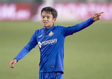 Takefusa kubo is a japanese footballer who plays as an attacking midfielder for fc tokyo. eFootball PES: Konami supporta Takefusa Kubo, talento del ...