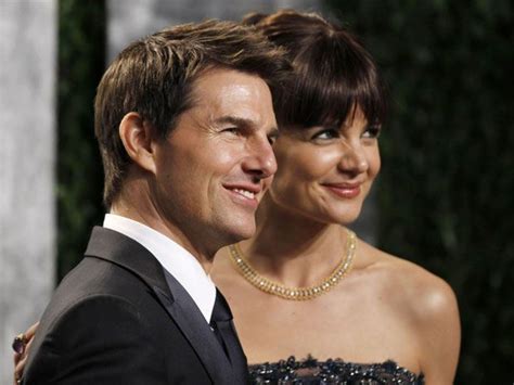 Katie Holmes Tom Cruise Divorcing Tomkat To End Five Year Marriage National Post