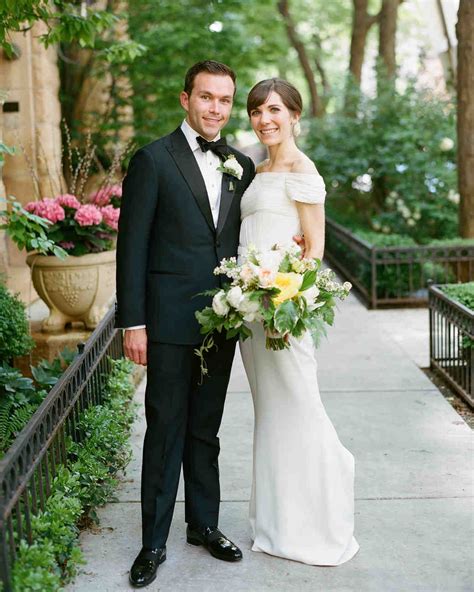 How to add site/social link to your user name. An Understatedly Elegant Wedding in Chicago | Martha Stewart Weddings