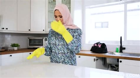 mi hijab milf vecino quiere probar la cultura americana eporner