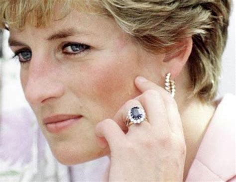 How Princess Diana Replaced Her Engagement Ring From Prince Charles