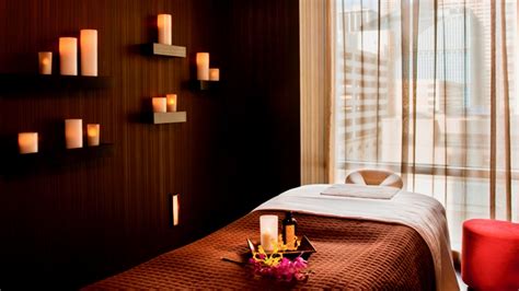 Spathewit Thewit Hotel Chicago Illinois Spas Of America