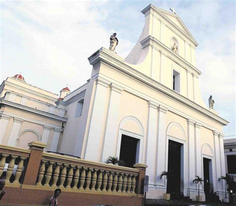 Ecclesia catholica) es la iglesia cristiana más numerosa. Un juez da a la Iglesia católica 24 horas para desembolsar ...