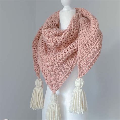 crochet triangle scarf pattern spring shawl tutorial etsy