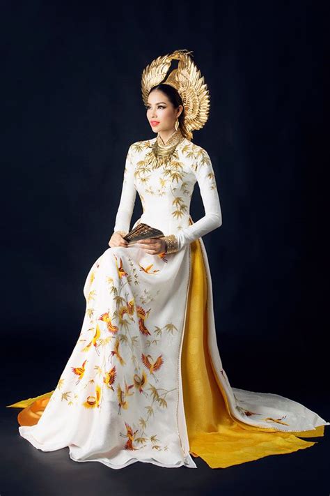 Ao Dai Hoa Hau Pham Huong Ao Dai Vietnamese Wedding Dress Beautiful