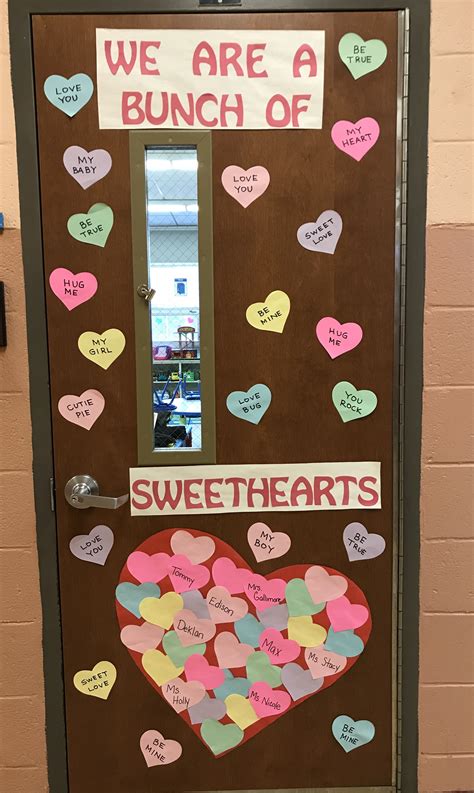 Valentines Day Classroom Door Decoration “we Are A Bunch Of Sweethearts