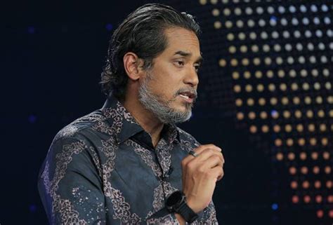 Antaranya penyakit anjing gila (rabies), difteria, polio dan campak. Vaksin Sinovac tiba di Malaysia pada 27 Februari - Suara Perak
