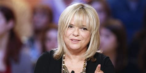 Laisse tomber les filles, sacré charlemagne, ein bisschen goethe, ein bisschen bonaparte, les sucettes, résiste. France Gall hospitalisée "pour une infection sévère"