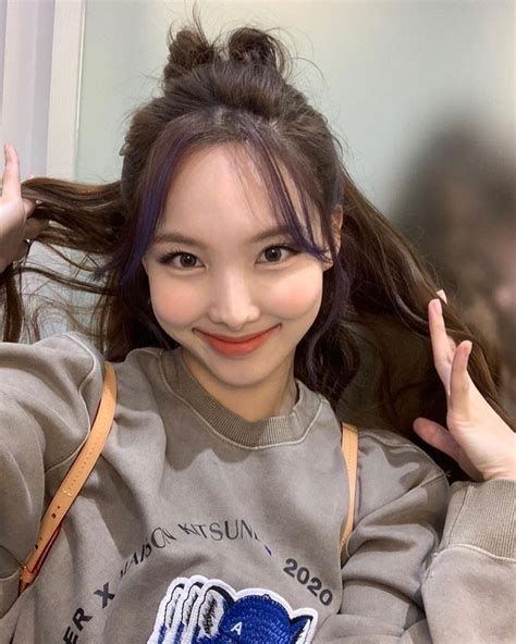 Nayeon Pics On Twitter She Is So Pretty