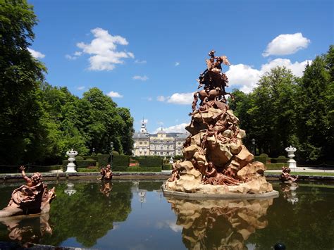 I really appreciate that other people do and we will always have friends that have children that we are close to but it was a choice i made very early, garten explains. Fotos Madrid Spanien Palacio Real Natur Garten 2560x1920