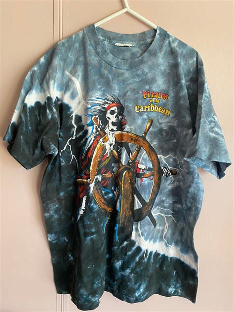 Disney Promo T Shirt Tee Vintage Pirates Of The Caribbean Etsy