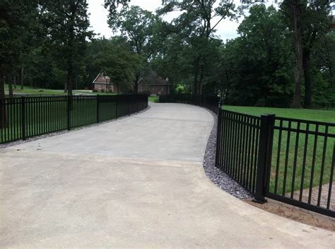 Recent fence company reviews in wichita. Commercial Fencing | Fence Contractors | Fencing Companies