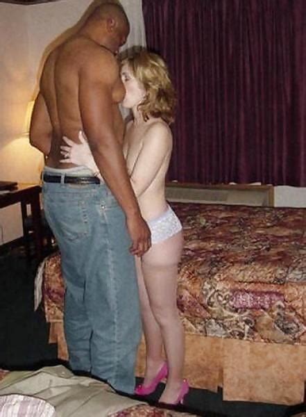White Wives Kissing Black Guys Pics Xhamster