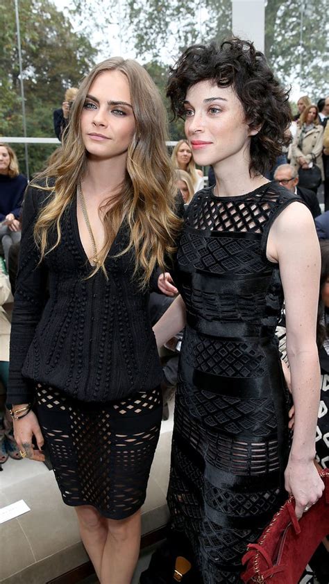 cara and annie clark were the perfect couple at london fashion week