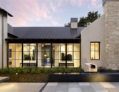 When a family carries a modern life any materials you choose, whether it is brick, stone, woods, or even steel, you have to make sure that they are durable enough for any weather. residential | Modern farmhouse exterior, Farmhouse ...