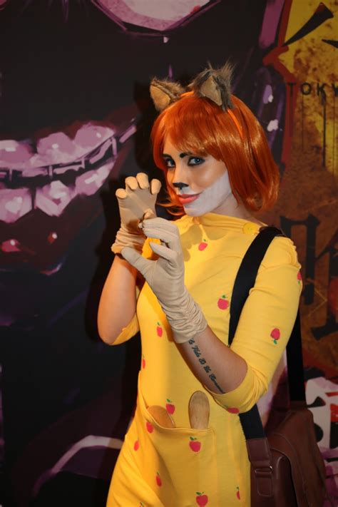 Get in touch with гавань беспокойствия (@mrs_foxx). My Fantastic Mrs Fox Cosplay At New York Comic Con - POP ...