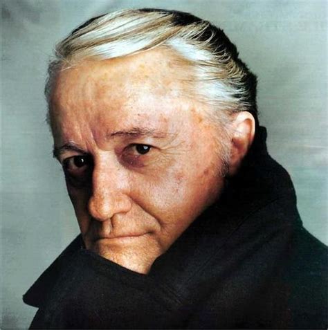 Napoleon actor on wn network delivers the latest videos and editable pages for news & events, including entertainment, music, sports, science and more, sign up and share your playlists. robert vaughn | Robert vaughn, Hollywood legends, Vaughn