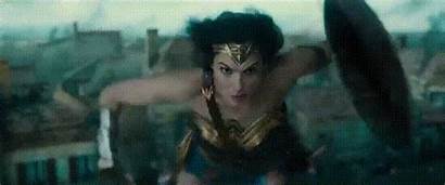 Wonder Woman Behind Scenes Scene Oohlo Vietnam