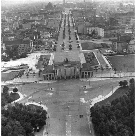 Berlin Wall 50 Years Since Construction Of The Wall Began Berlin