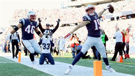 Patriots Pass First Test Since Losing Rob Gronkowski For The Season