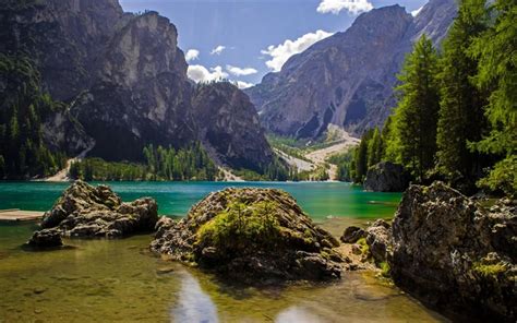 Télécharger Lac De Montagne Lété Les Montagnes Les Dolomites